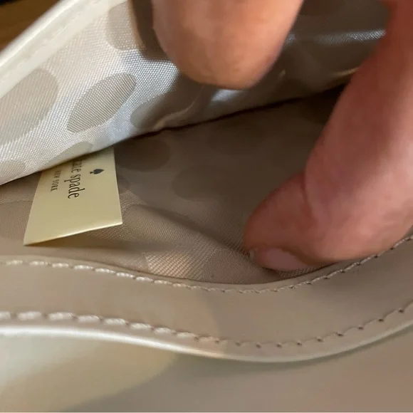 Kate Spade Wallet Black & White - Picture 4 of 7